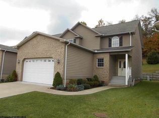 113 Legacy Dr, Morgantown, WV 26508