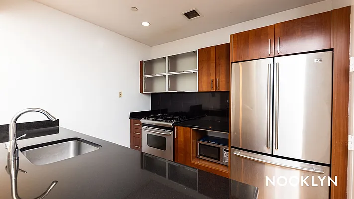 Rented by Nooklyn NYC LLC | media 40