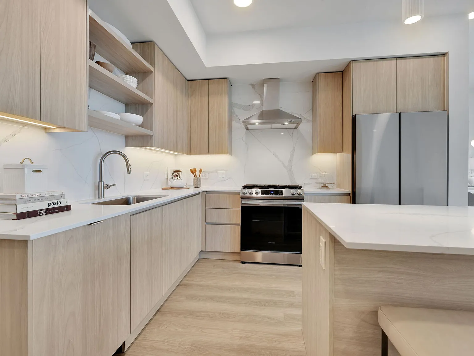 Rone Residences — Photo 2