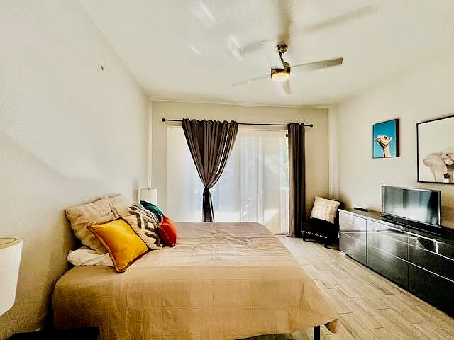 42320 Sari Ct — Photo 10