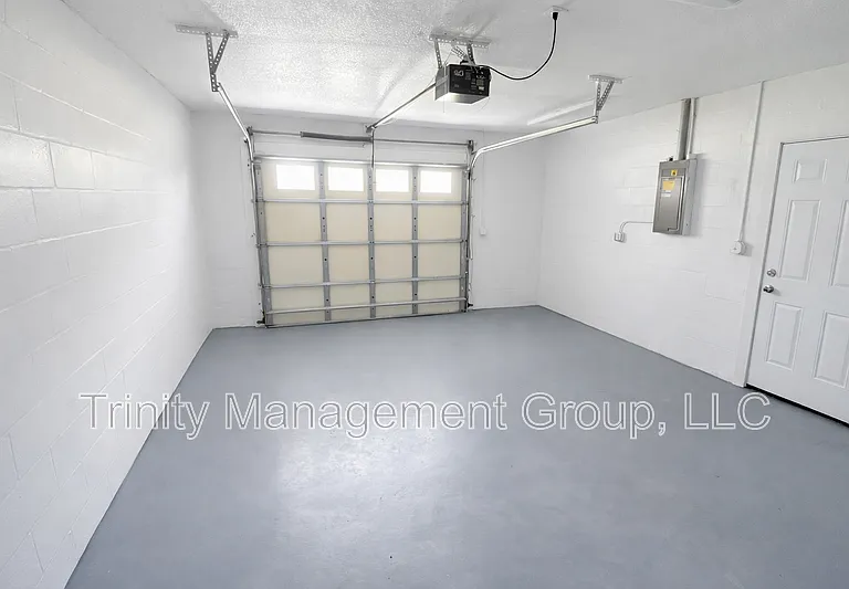 3041 Hoban Ave — Photo 13