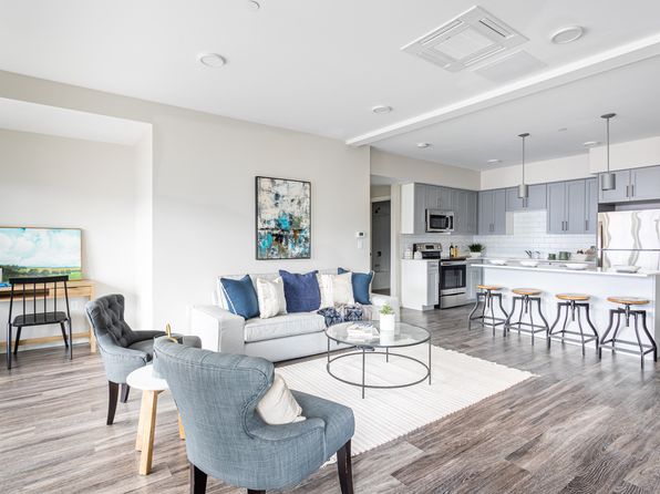 Oriole Landing | 1 Marys Way, Lincoln, MA