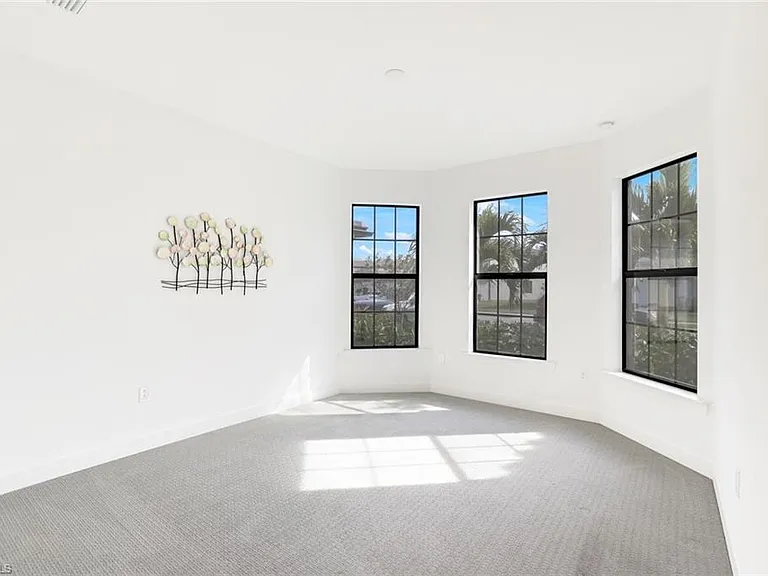 10439 Ventana Ln — Photo 19
