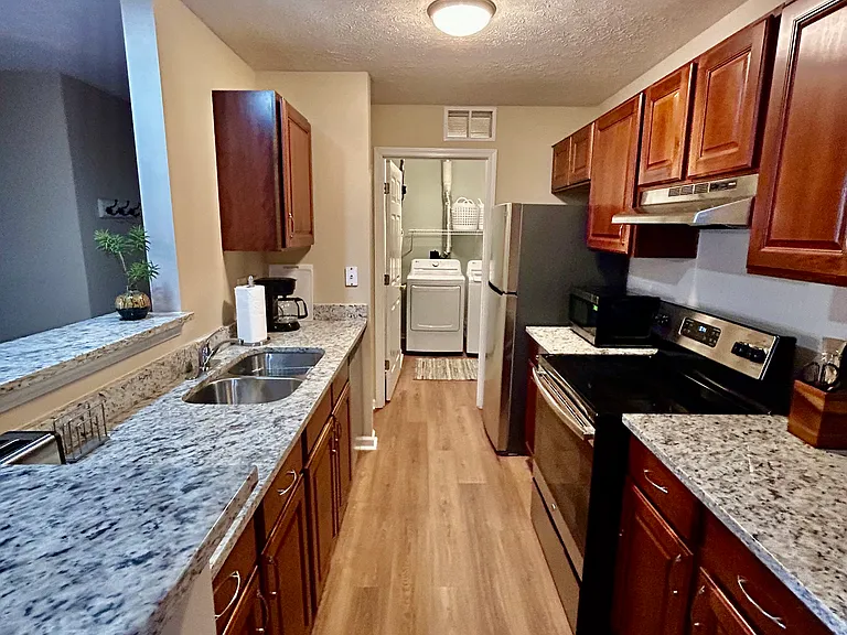10404 Southern Meadows Dr #103 — Photo 3