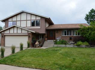 13386 W Warren Cir, Lakewood, CO 80228
