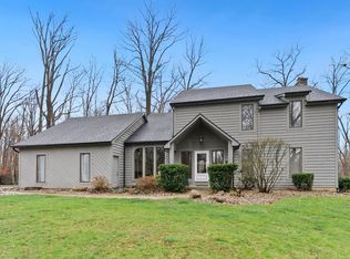 1927 S Hadley Rd, Fort Wayne, IN 46804