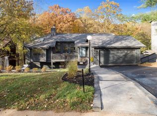 507 Rotherwood Ct, Saint Louis, MO 63122