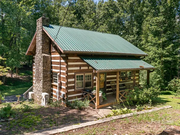 14 Hazelnut Dr, Asheville, NC 28806