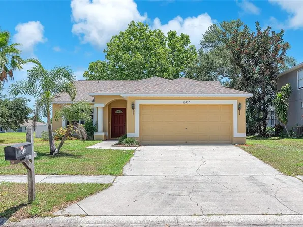 13437 Beechberry Dr, Riverview, FL 33579