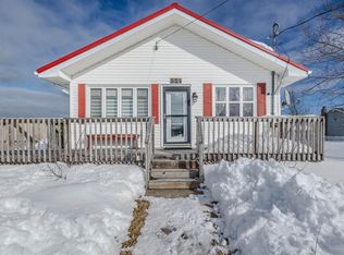 31 Henry St, Dominion, NS B1G 1G6