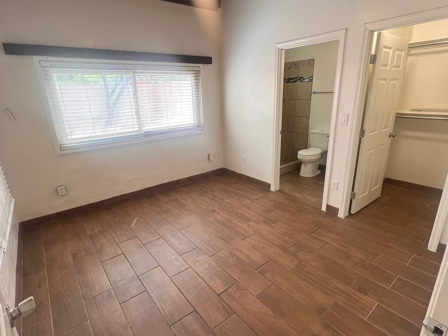 3 bed, 1200 sqft, $1,500 — Photo 3
