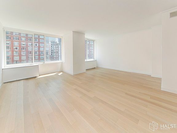 4th image of 212 Warren St APT 9A