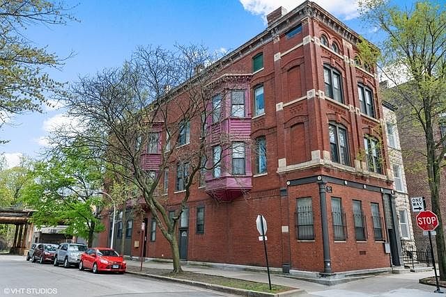 1st image of 2057 N Sedgwick St #2