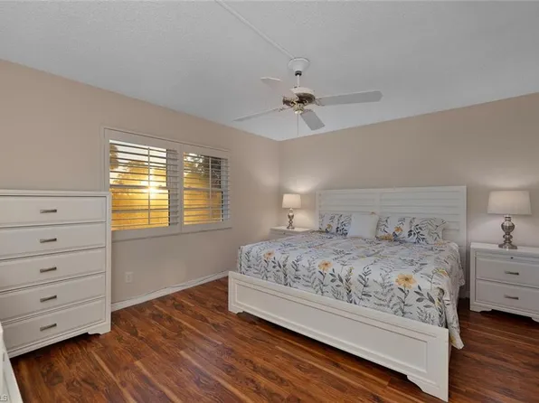 4372 27th CT SW #2-205, NAPLES, FL 34116