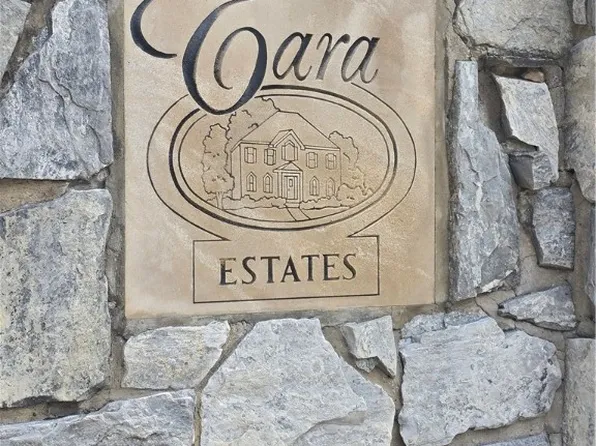 117 Altermoor Dr, Natrona Heights, PA 15065