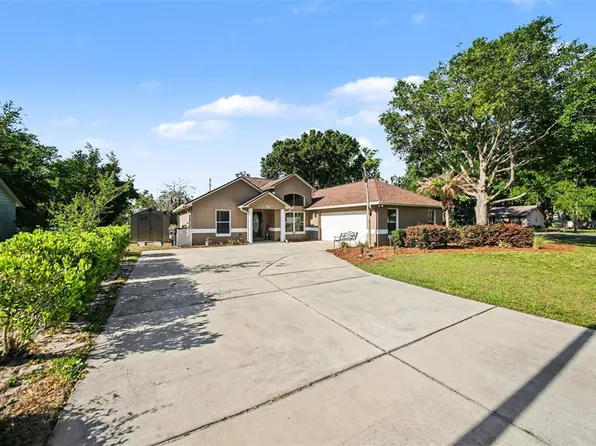 100 Mather Smith Dr, Oakland, FL 34760