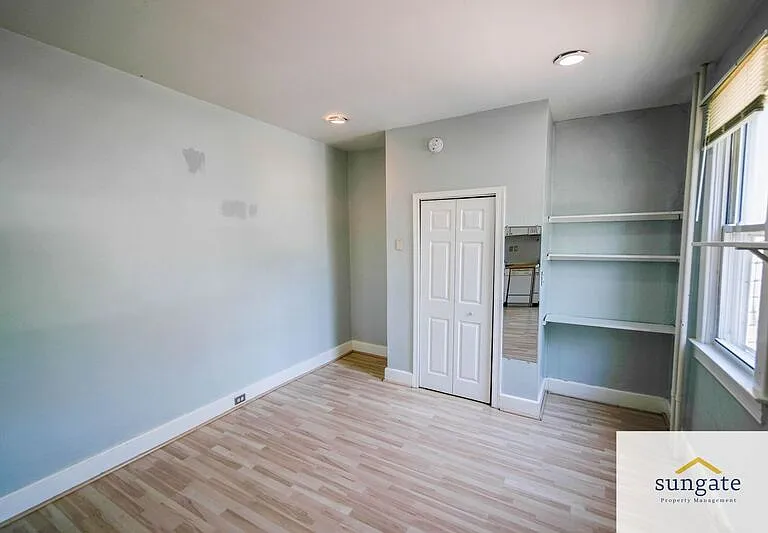 500 S Collington Ave #B — Photo 3