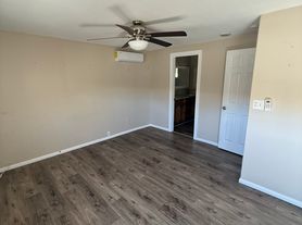 336 Seaview Dr