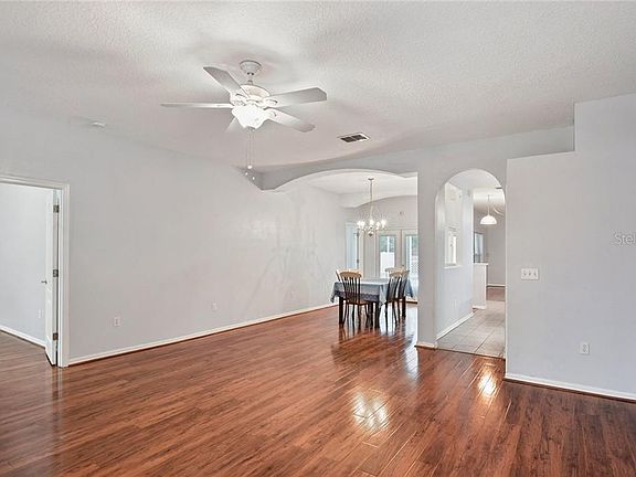 4th image of 2254 Mountain Spruce St