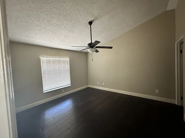 8 Oak Pass, Ocala, FL 34472