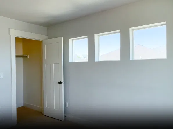 7651 S Scenic Maple Dr #1, West Jordan, UT 84081