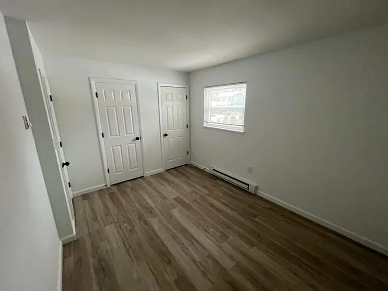 31 Vine Street — Photo 15