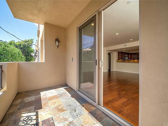 5th image of 1835 S Barrington Ave APT 103
