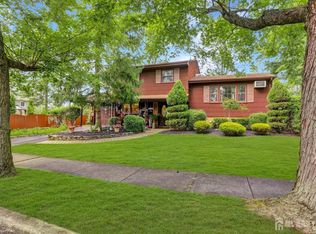 1 Reo St, Old Bridge, NJ 08857