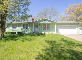 3313 Lynnwood Dr, Columbia, MO 65203