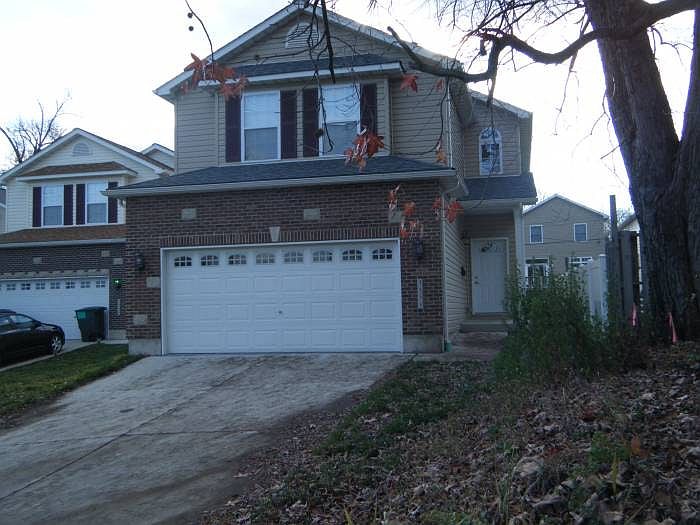 1st image of 3335 Ellendale Ave