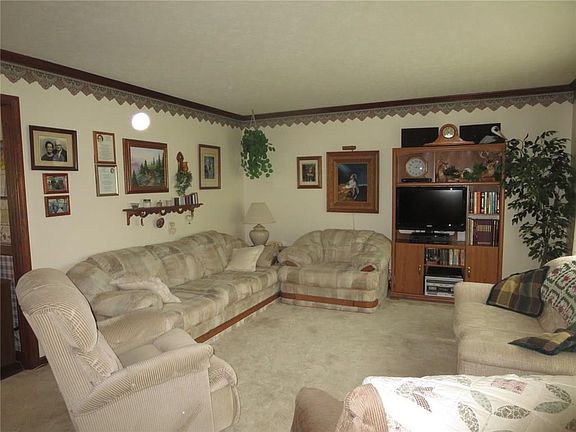 2nd image of 3690 W Arrowhead Dr