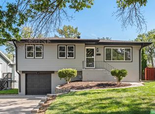 2817 S 116th Ave, Omaha, NE 68144
