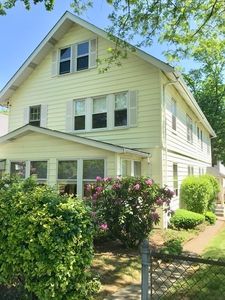 6 Eight Colonial Ave, Newtonville, MA, 02460