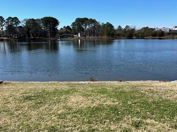 4722 Race St, Portsmouth, VA 23707