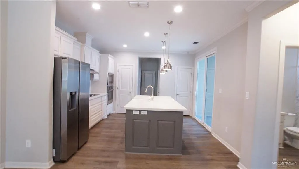 2 bed, 2.0 bath, 1238 sqft, $2,100 — Photo 4