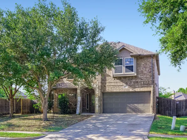 5808 Windy Meadow Ln, Grand Prairie, TX 75052