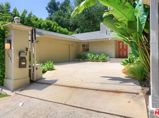 1323 Roscomare Rd, Los Angeles, CA 90077