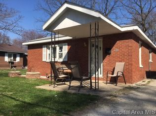 2842 S 15th St, Springfield, IL 62703
