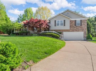 4 Sailmast Ct, Lake Saint Louis, MO