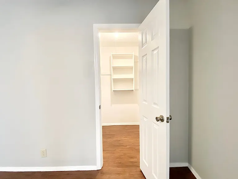 6367 S 29th West Pl — Photo 22