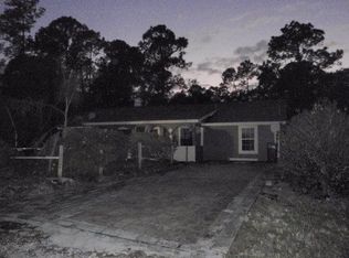 561 8th St SE, Naples, FL 34117