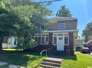 1839 Spruce St, Murphysboro, IL 62966