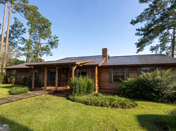 1360 Scarboro Church Rd, Twin City, GA 30471
