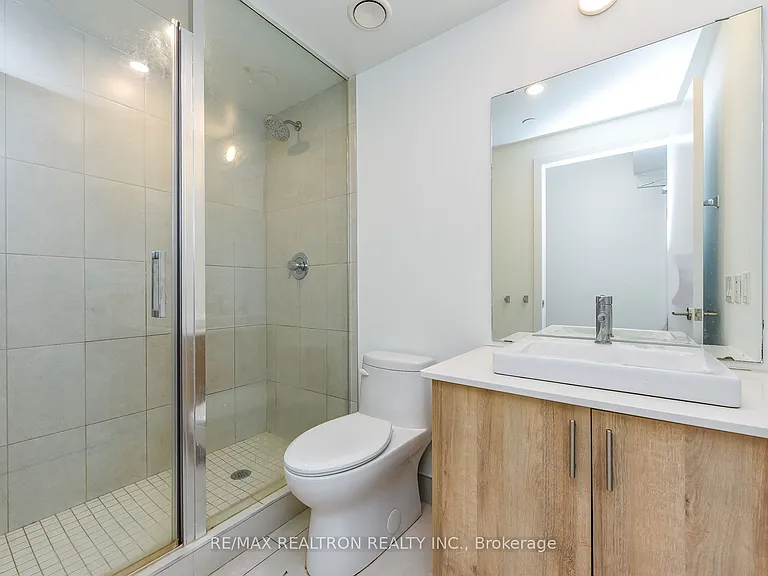 1195 The Queensway W #513 — Photo 10
