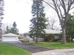 2609 115th Ln NW, Coon Rapids, MN 55433