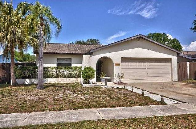 1st image of 2808 Eagle Run Cir S