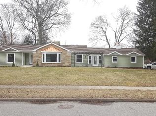 3155 Highland Dr, Stow, OH 44224