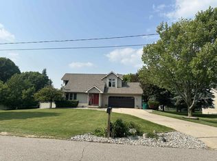 1206 Bartlett St, Gladwin, MI 48624