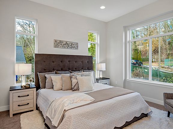 Image shown is for illustration purposes only.