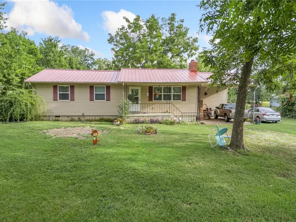 41 Cemetery Rd, Harrison, AR 72601